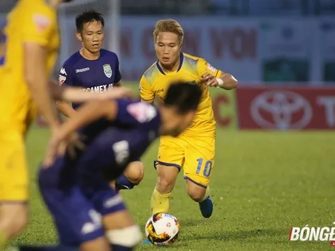 Khóa chặt "Ronaldo xứ Nghệ", Bình Dương thoát chết trên sân Gò Đậu