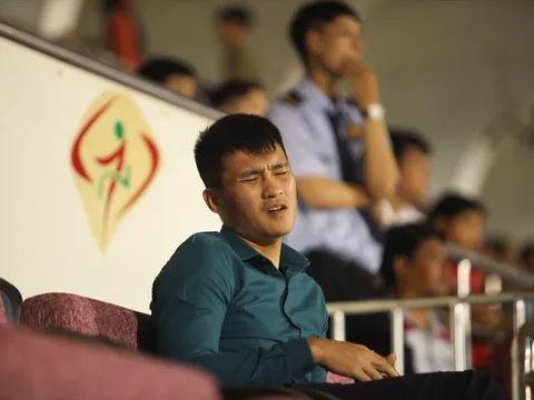 Quyền chủ tịch Công Vinh, hy vọng rồi... thất vọng!