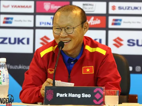 BLV Anh Ngọc: "HLV Park Hang-seo hơn hẳn Miura và Hữu Thắng"