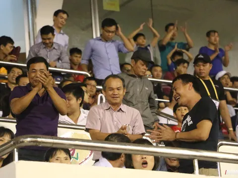 V-League 2017 và nụ cười của bầu Đức