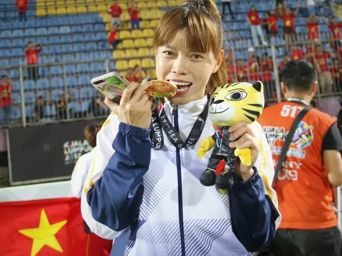 Thủ Môn Kiều Trinh bật khóc ĐT Nữ lên ngôi vô địch