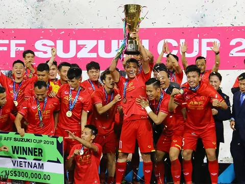 Chưa đá Asian Cup 2019, thầy trò HLV Park Hang-seo đã nhận "mưa tiền thưởng"