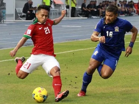HLV Indonesia bị chỉ trích vì không dùng chuyên gia phá lưới Singapore
