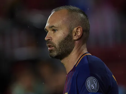Iniesta từng từ chối tiền tấn từ các đại gia Trung Quốc