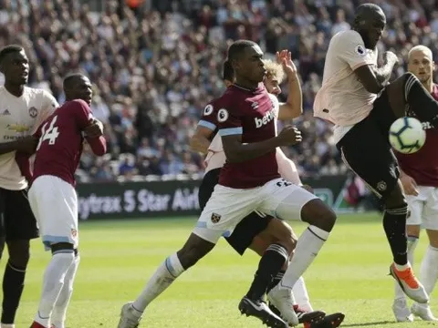 Mourinho gọi Diop là quái vật vì 'bỏ túi' Pogba, Lukaku