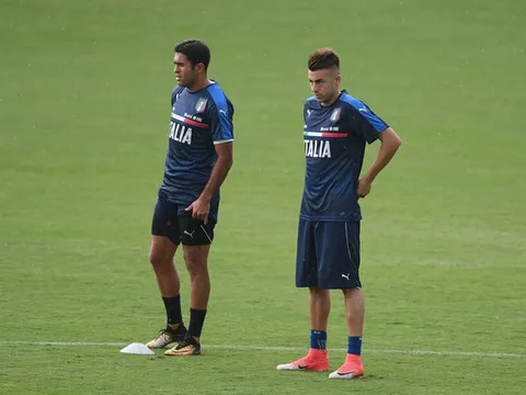 Italia vượt rào trong ngày đầu tiên tập trung