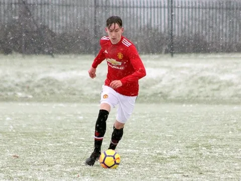 James Garner - "Michael Carrick 2.0" của Man Utd là ai?