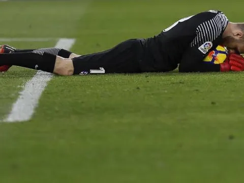 Jan Oblak từ chối PSG, Atletico Madrid vui mừng