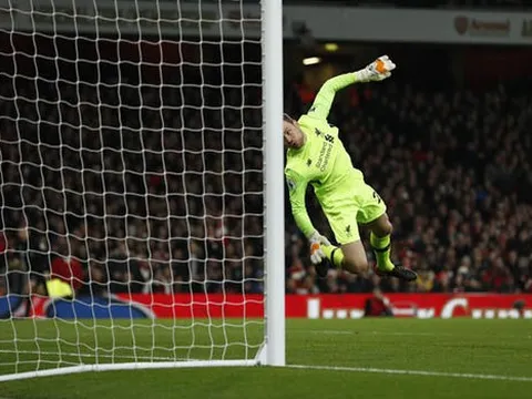 Jenas chê Mignolet không đủ trình bắt cho Liverpool