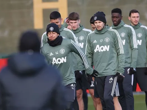 Jesse Lingard chạy "phờ râu" hòng ghi điểm với Jose Mourinho