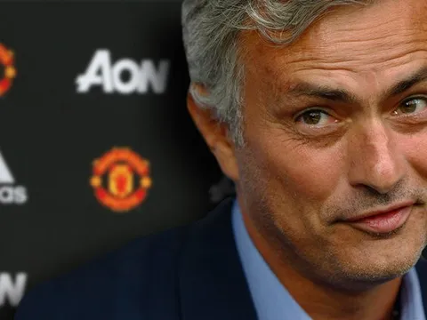 Jose Mourinho - ly vang đỏ thượng hạng