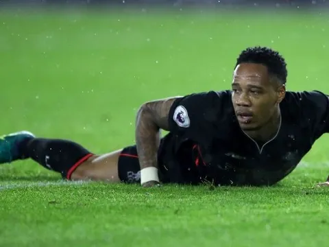 Jurgen Klopp báo tin dữ đến fan Liverpool