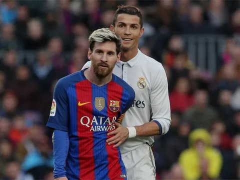 Jurgen Klopp buông lời cay đắng với Ronaldo trước Messi