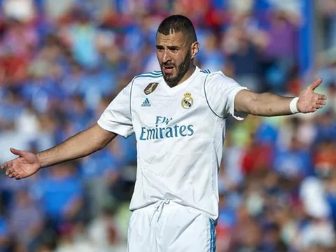 Karim Benzema - sự cố chấp của Real Madrid?