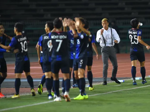 Keisuke Honda "lặn mất tăm" khi Campuchia đấu Việt Nam