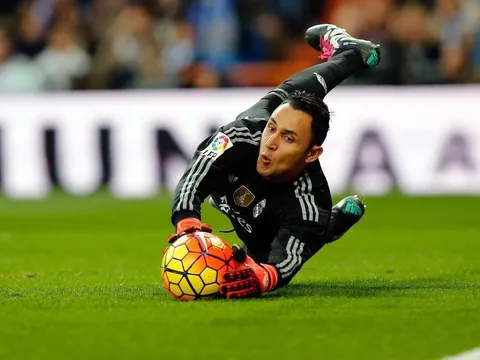 Keylor Navas, người gác đền trong mơ của Liverpool?