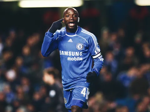Khả năng đánh chặn siêu hạng của Claude Makelele
