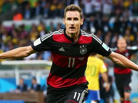 Khả năng không chiến kinh điển của Klose