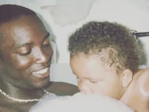Khi Dwight Yorke đính chính tình cảm với con trai, người yêu cũ có động thái bất ngờ