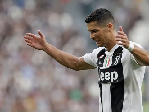 Khiến Juventus thất vọng, Ronaldo bỏ mặc Bồ Đào Nha?