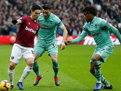 Khóc hận bởi người cũ, Arsenal ngày càng rời xa top 4