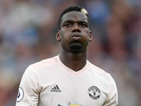 "Khốn kiếp! Tôi chưa bao giờ nói về việc muốn rời Man Utd"