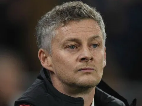 Không chỉ Fellaini, 'cây sào' thứ 2 của Man Utd cũng phải rời Old Trafford
