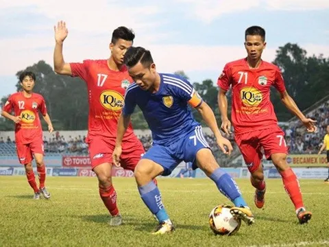 Không giải VĐQG nào kéo dài và “chia nhỏ” như V-League