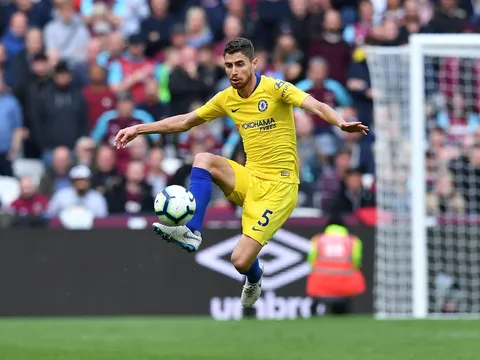 'Kỉ lục chuyền bóng của Jorginho là thứ vớ vẩn'