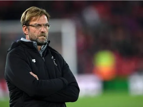 Klopp chẳng thể cười nổi khi Liverpool gặp khó trước Maribor