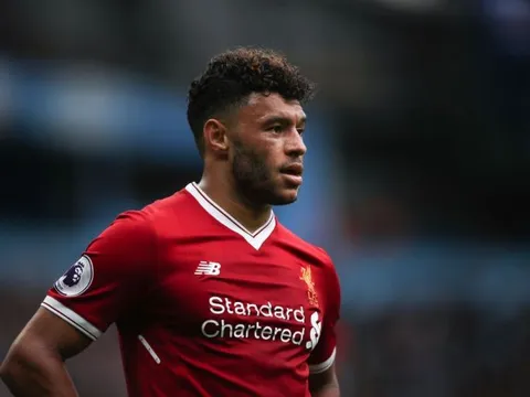 Klopp chuẩn bị biến Chamberlain thành Mane