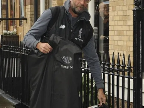 Klopp họp chiến thuật cả chiều để chiến Chelsea