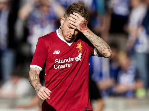 Klopp hy vọng Moreno sẽ không tiếp tục đá chính
