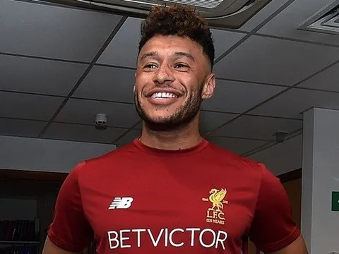 Klopp: Tôi theo dõi Chamberlain được 3 năm rồi