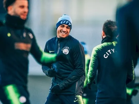 Tinh thần thế này bảo sao Man City không bùng nổ ở mọi đấu trường