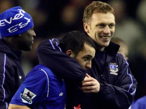 Koeman vừa bay ghế, ngay lập tức có người tiến cử Moyes