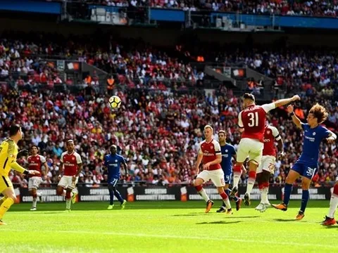 Kolasinac - Chiếc xe tăng bên cánh trái của Pháo thủ