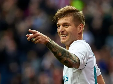 Kroos chọn ra tiền vệ xuất sắc nhất giữa Scholes, Gerrard và Lampard