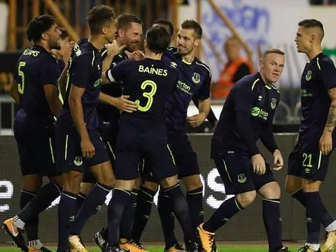 'Kỷ lục gia' Sigurdsson lập siêu phẩm, NHM Everton sướng tột đỉnh