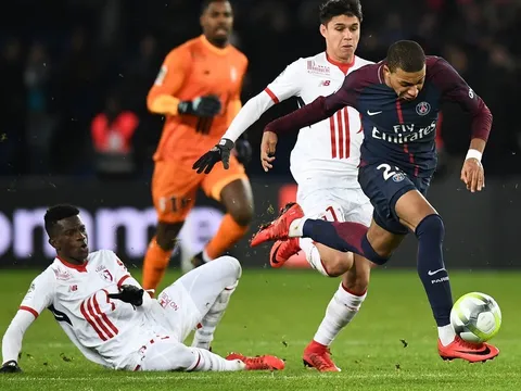 Kylian Mbappe bứt tốc như thần, giúp PSG đánh bại Lille