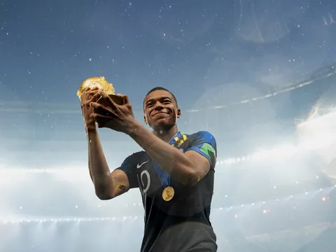 Sốc! Top 5 đề cử cho danh hiệu Golden Boy không có Mbappe