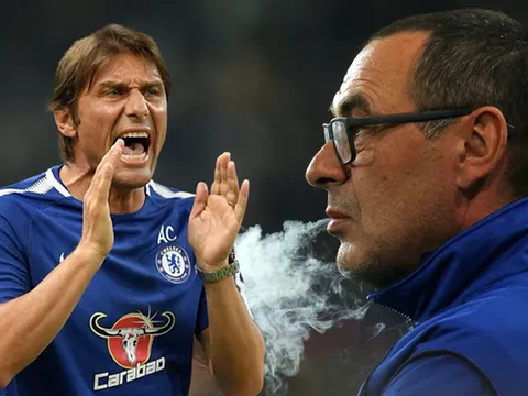 'Sarri-ball khiến tôi dễ thở hơn so với 3-5-2 của Conte'
