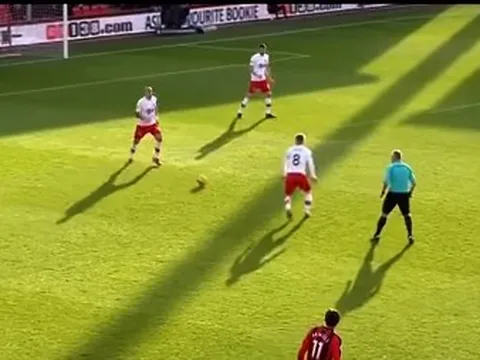 Lần cuối Van Dijk giành giải thưởng cầu thủ xuất sắc nhất trận của Southampton
