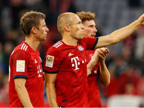 "Lão tướng" + công nghệ VAR= chiến thắng cho Hùm xám trước Hoffenheim