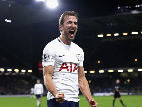 Lập hat-trick, Harry Kane san bằng kỉ lục khủng của Alan Shearer
