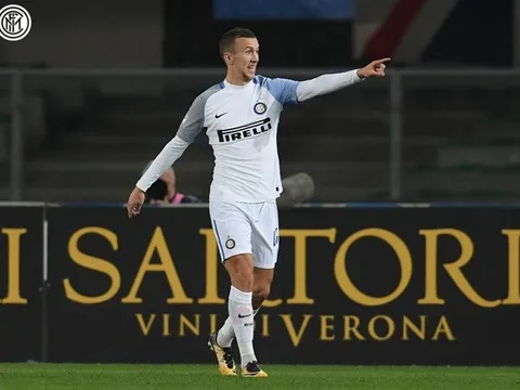 Lập siêu phẩm, Perisic giúp Inter thoát hiểm ở Verona