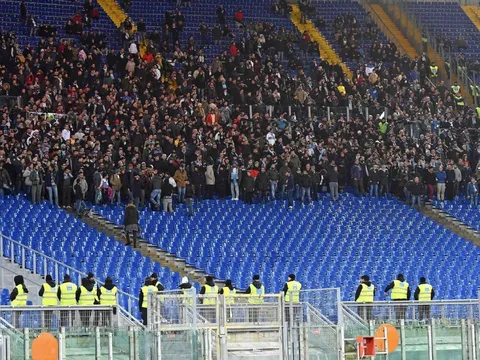 Lazio bị điều tra về việc cấm phụ nữ vào sân Olimpico