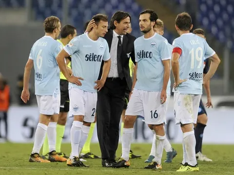 Lazio: Bi kịch của 'kẻ ít tiền'