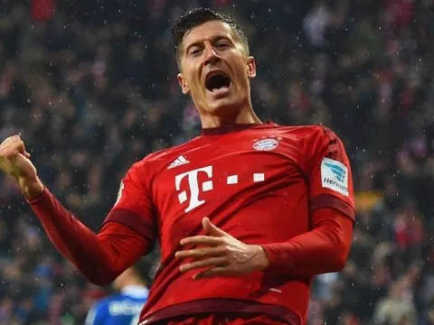 Lewandowski từng ghi đến 5 bàn chỉ sau 9 phút