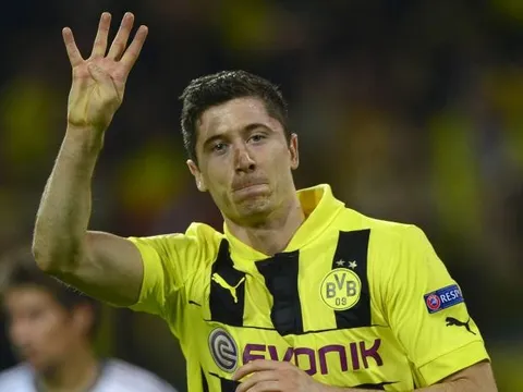 Lewandowski từng khiến Real Madrid khóc hận thế nào?